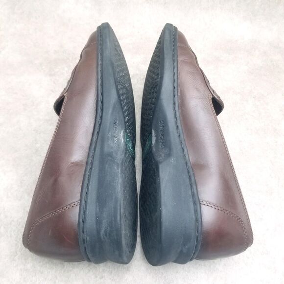 Clarks Womens Springers 31209 Size 7 Brown Leather Slip On Apron Toe Woven Loafe - Picture 8 of 10